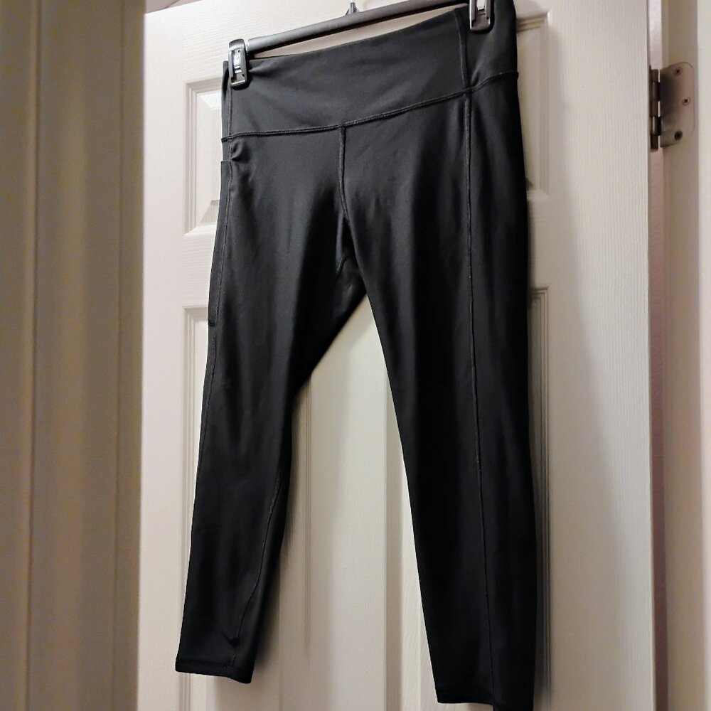 Under armour compression leggings